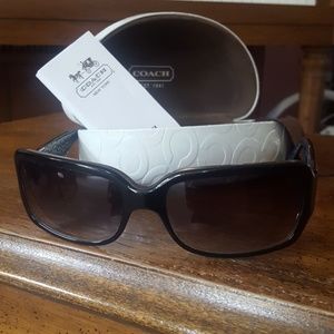 Polarized Coach sunglasses - black
